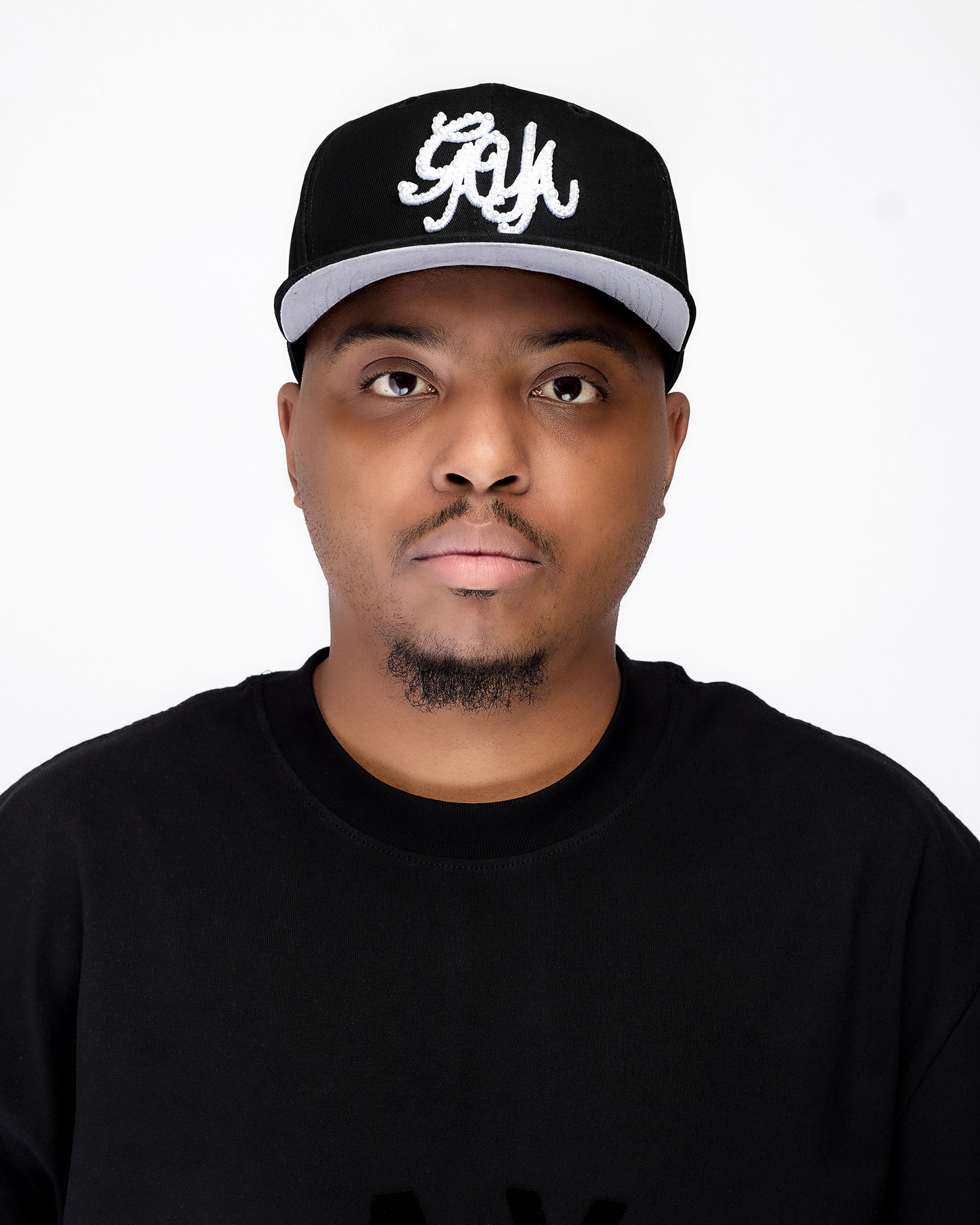 Maison Noir Pearl cap