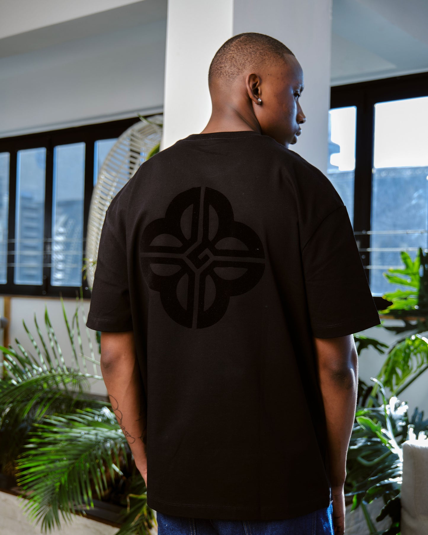 Gaya Noir Emblem T-Shirt