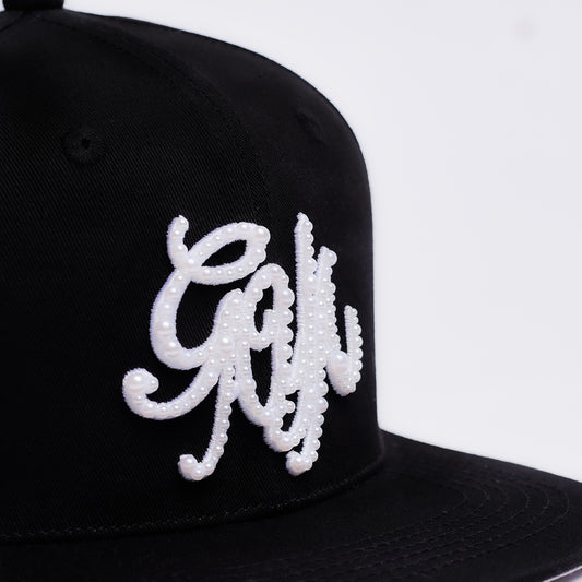 Maison Noir Pearl cap