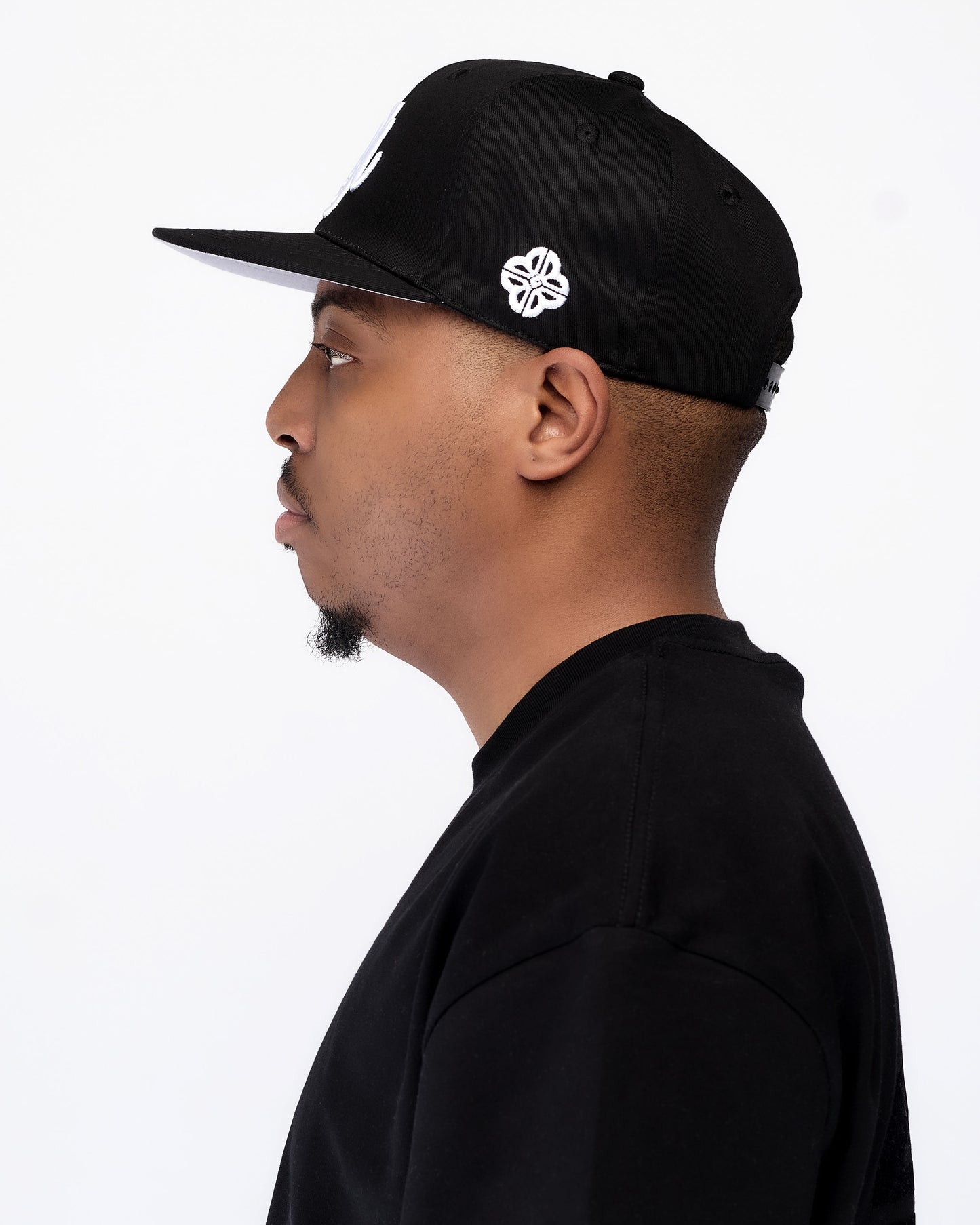 Maison Noir Pearl cap