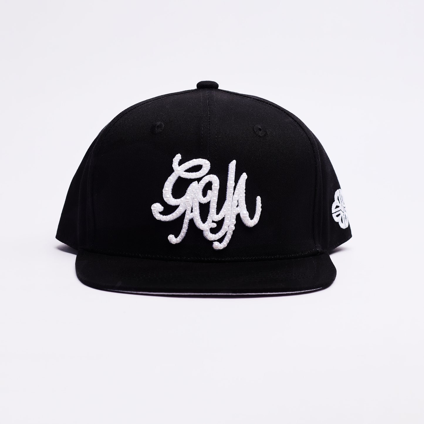 Maison Noir Pearl cap
